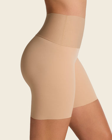 Short de control moderado aspecto invisible con fajón antideslizante#color_801-habano-medio