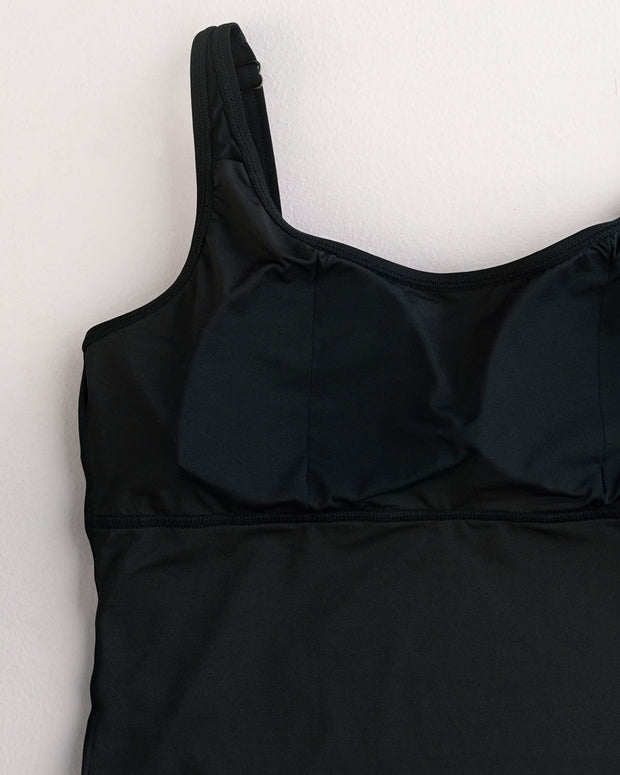 Bañador de dos piezas con short de control de abdomen#color_700-negro