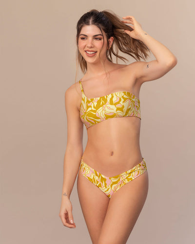 Bikini con top asimétrico ligero y braga con pretina en V#color_100-estampado-floral